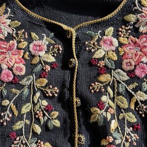 Vintage 90s Black Floral Embroidered Cotton/Ramie Cardigan — XL/L —Cottagecore